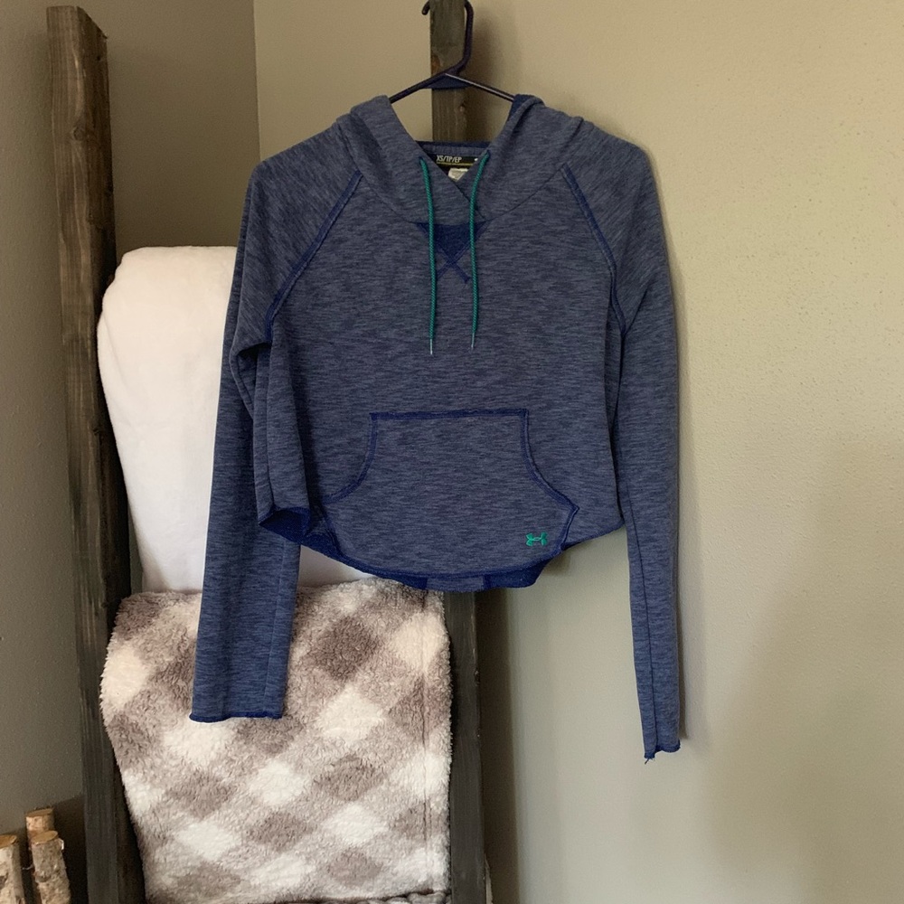 Under Armor cropped sweatshirt